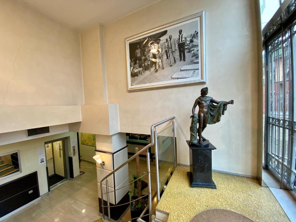 Hotel Kristall Corsico Esterno foto